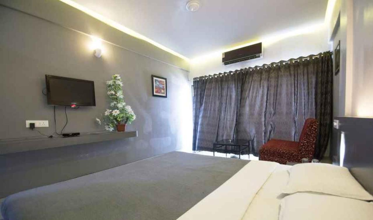 Hotel Royal Palace 아우랑가바드 외부 사진